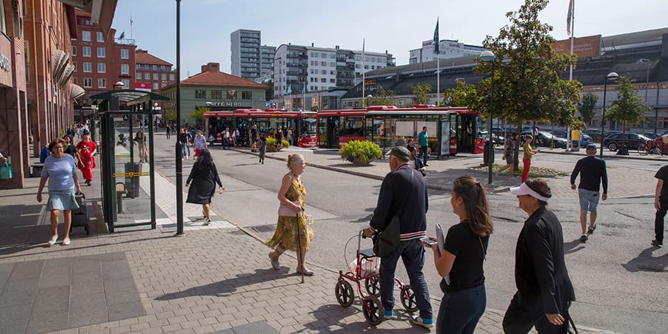 Bromma, Stockholm — bostadsbebyggelse och gator i Bromma västerort. Hitta privatägda veterinärer och djurkliniker i Bromma.